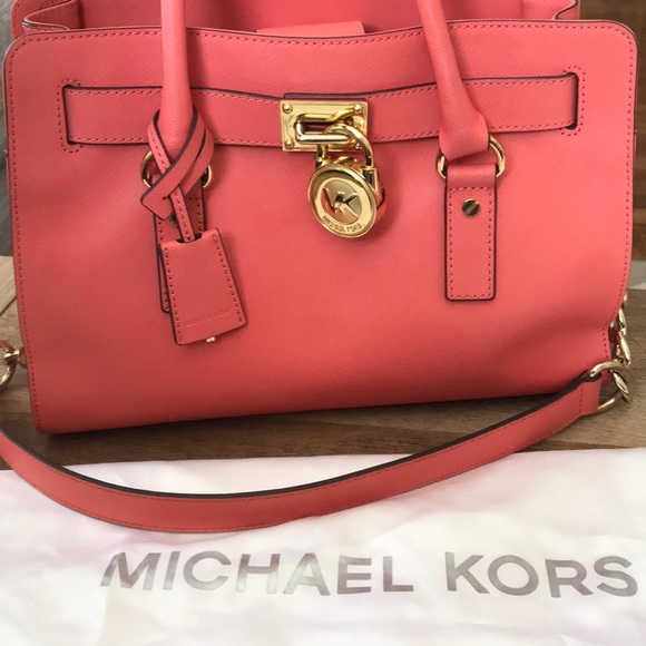 Michael Kors Handbags - Michael Kors purse